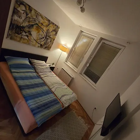 Veselinovic Free Parking