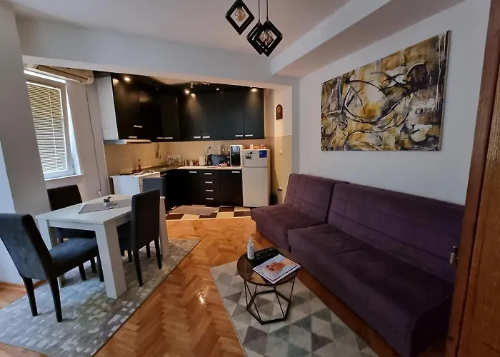 Veselinovic Free Parking Vranje